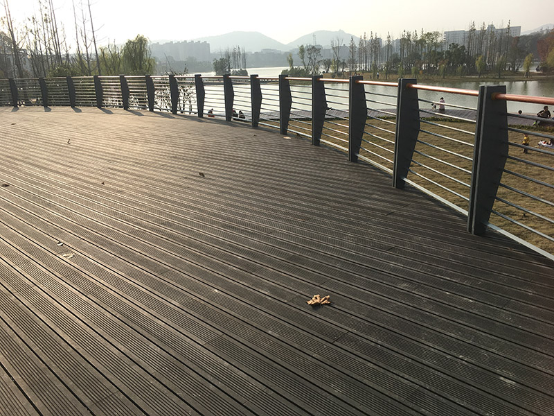 Can Bamboo Decking Survive Harsh Sun and Heavy Rain