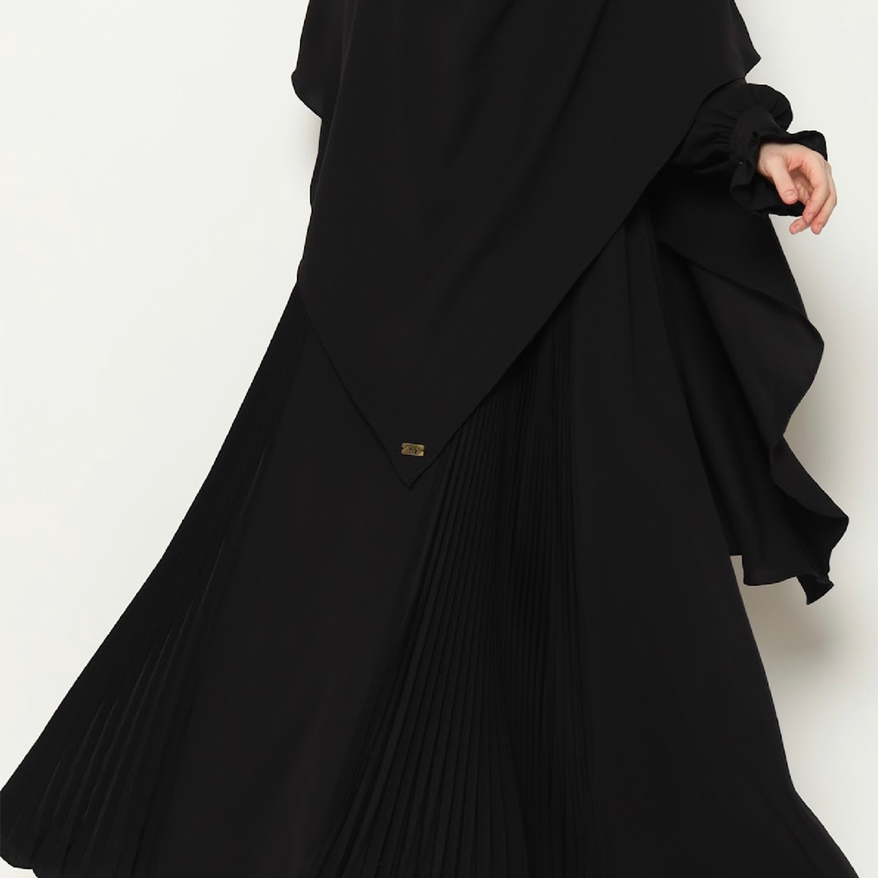 Malika All Black