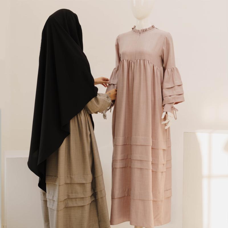 Adelia Dress - M