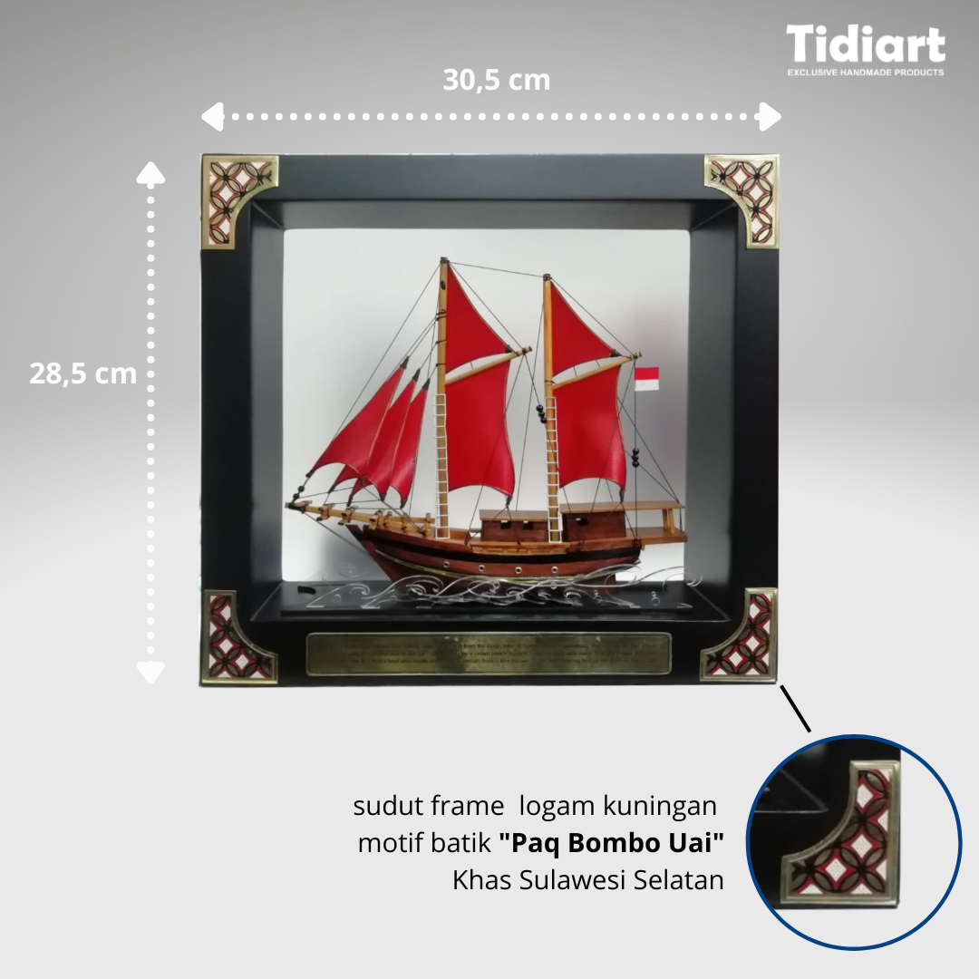 Miniatur Kapal Pinisi Layar Merah - Palari Salaka